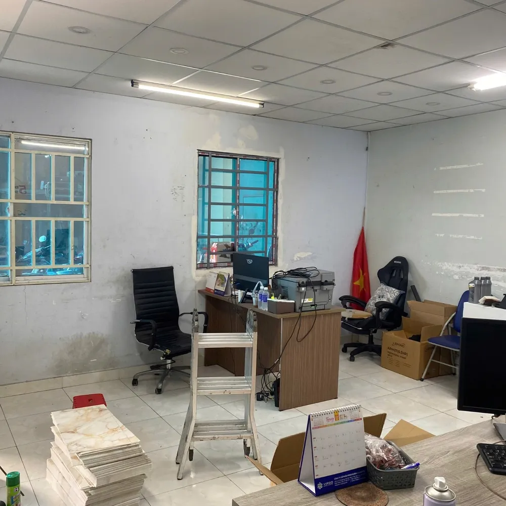 Công Trình Thi Công Xốp Dán Tường Tấm PVC Đá Trắng Ít Vân Cho Công Ty-2(2)_3