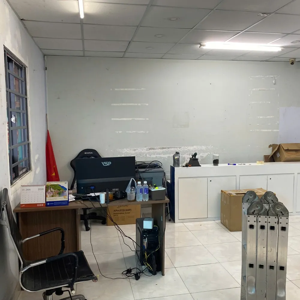 Công Trình Thi Công Xốp Dán Tường Tấm PVC Đá Trắng Ít Vân Cho Công Ty-4(2)_5